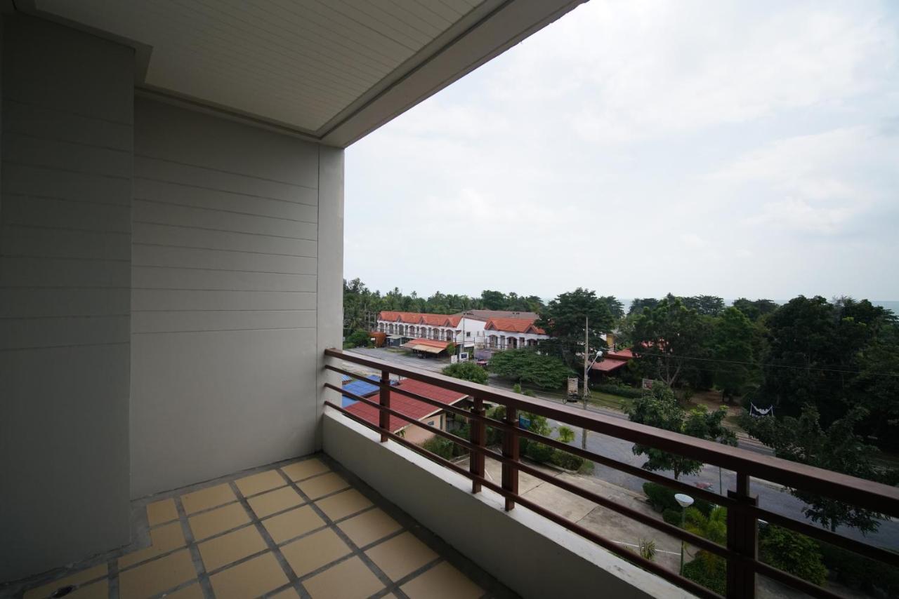 Sea Mountain Khanom Hotel Buitenkant foto