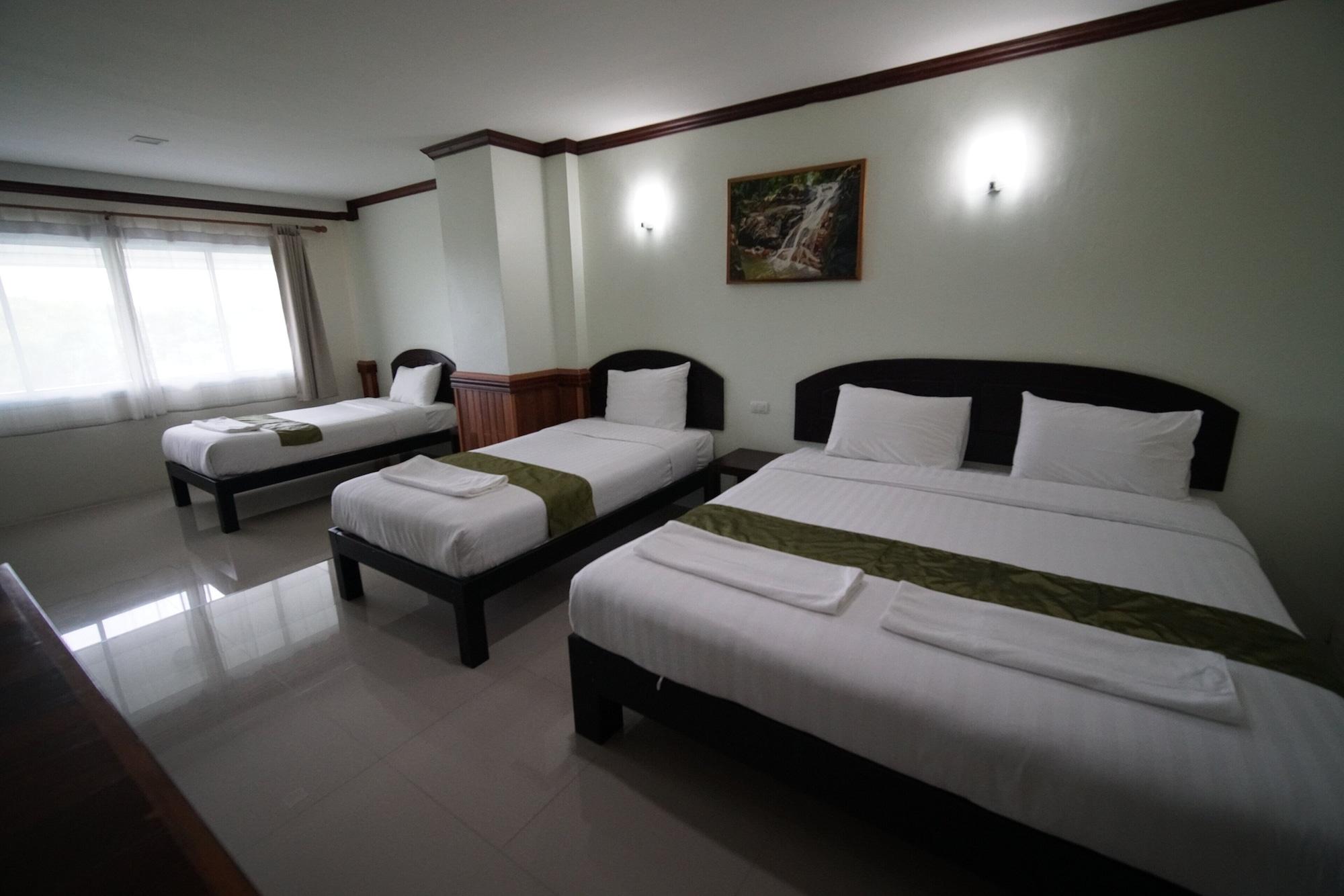 Sea Mountain Khanom Hotel Buitenkant foto