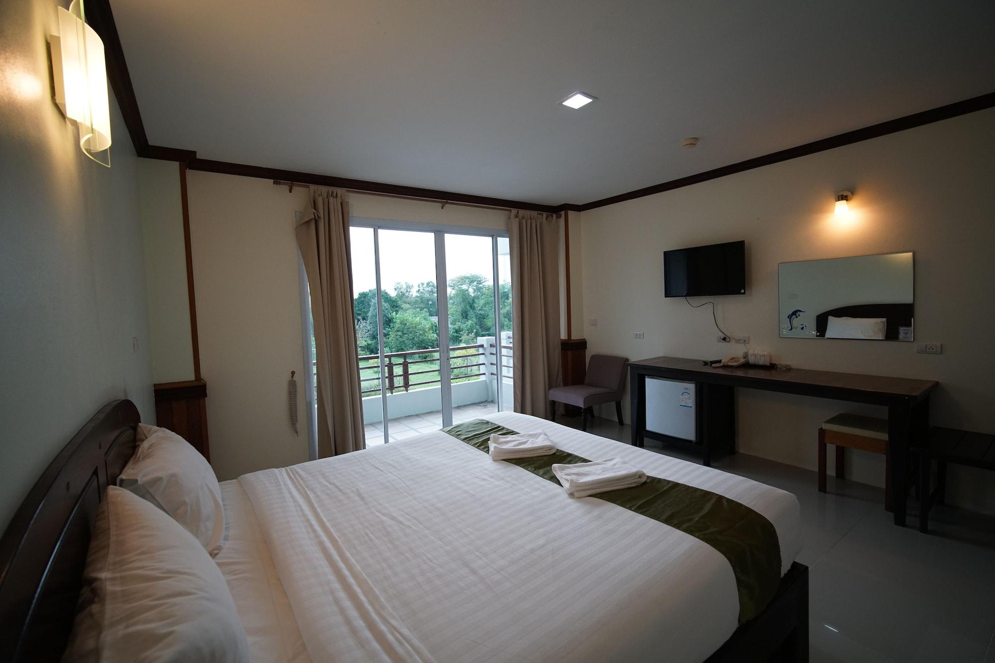 Sea Mountain Khanom Hotel Buitenkant foto