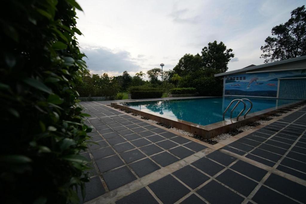 Sea Mountain Khanom Hotel Buitenkant foto