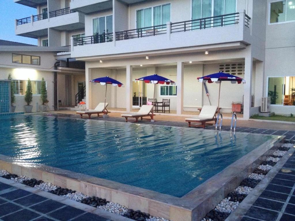 Sea Mountain Khanom Hotel Buitenkant foto