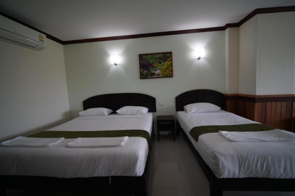 Sea Mountain Khanom Hotel Buitenkant foto